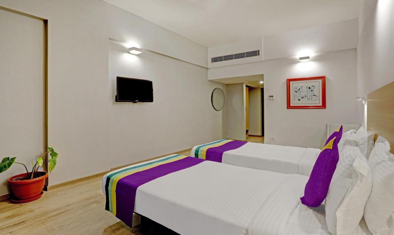 Hotel Itsy By Treebo - Vashistha Hyderabad Exterior foto